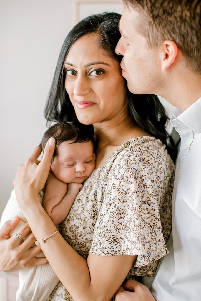 How I Prepare First-Time Parents for a Newborn Session; Richmond, Virginia Luxury Motherhood Photographer; Kara Powers photography; 