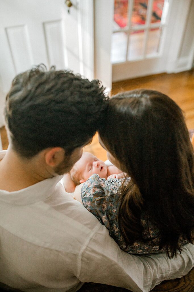 Why Morning Light is Perfect for Newborn Sessions; Richmond, Virginia Luxury Motherhood Photographer; Kara Powers photography; 