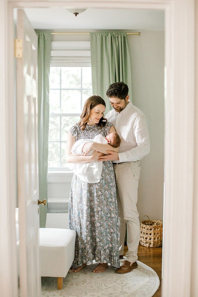 Why Morning Light is Perfect for Newborn Sessions; Richmond, Virginia Luxury Motherhood Photographer; Kara Powers photography; 