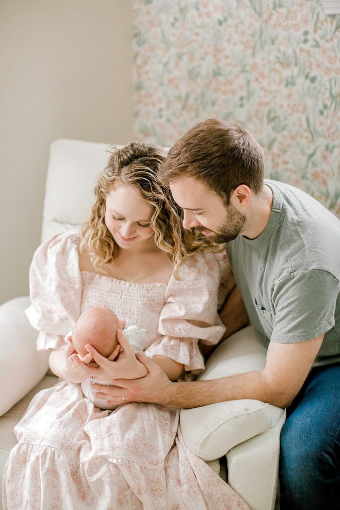 Creating Beautiful Newborn Portraits in Any Weather; Richmond, Virginia Luxury Motherhood Photographer; Kara Powers photography; 