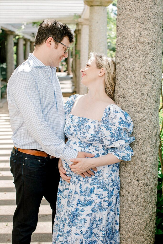 Maymont Park Maternity Session; Richmond, Virginia Luxury Motherhood Photographer; Kara Powers photography; Newborn Photographer